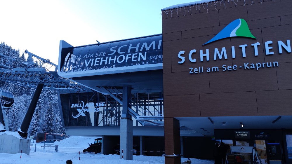 Gondel richting Schmittenhöhe.